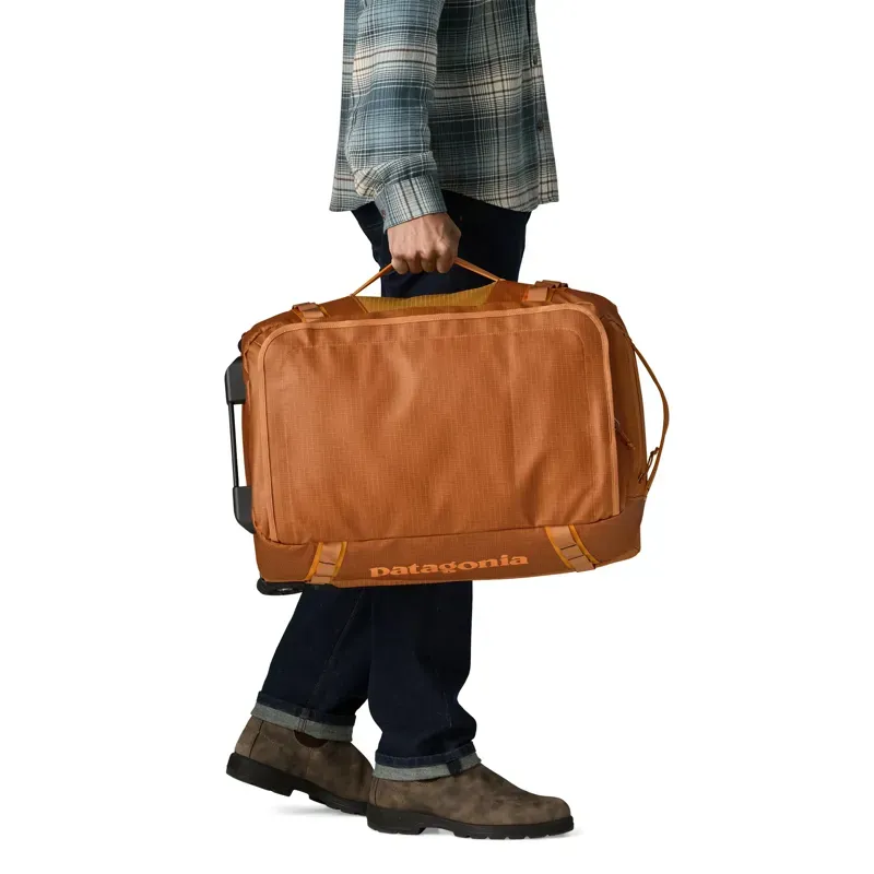 Patagonia Black Hole Wheeled Duffel 40L in Cinnamon Brown-3