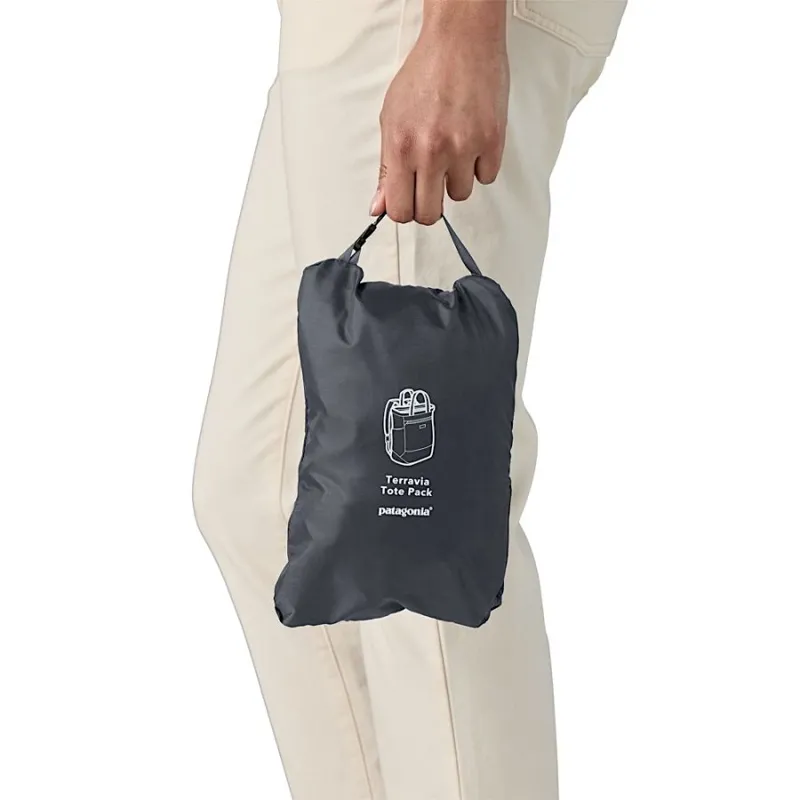 Patagonia Terravia Tote Pack 24L in Black-7