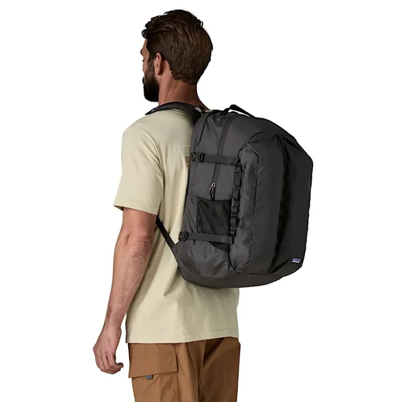 Patagonia Refugio Daypack 32L in Black-6