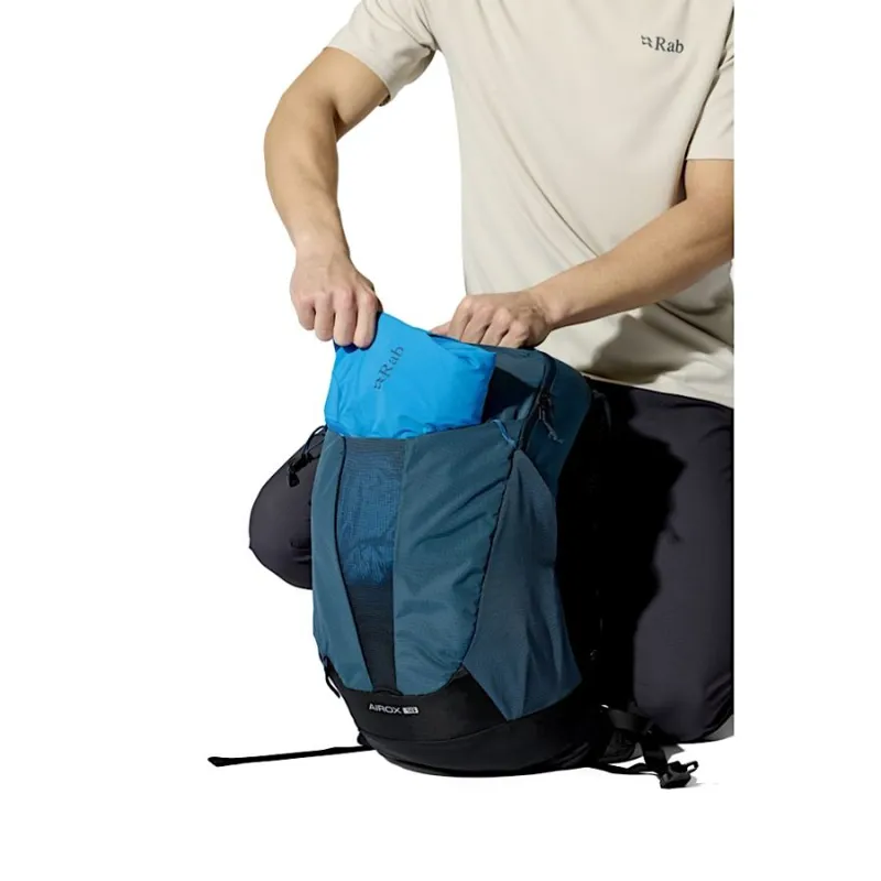 Rab Airox 18L Day Pack in Black-12