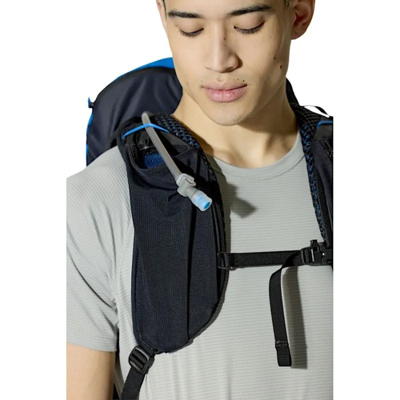 Rab Airox 30L Hiking Pack in Black-12