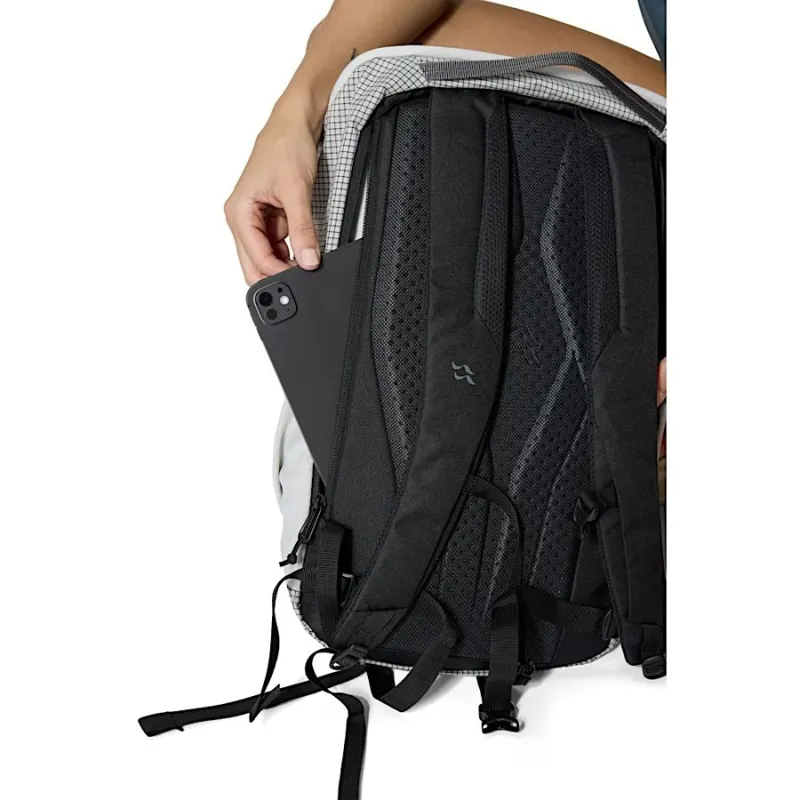 Rab Adrift 24L Day Pack in Pewter-12