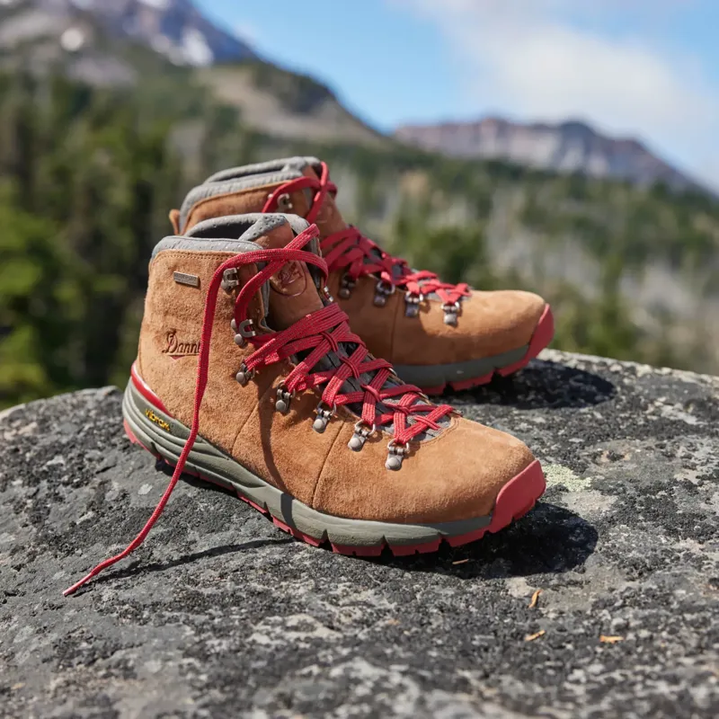 Danner Mountain 600 Men's Walking Boot 4.5-D Width in Brown-Red-5