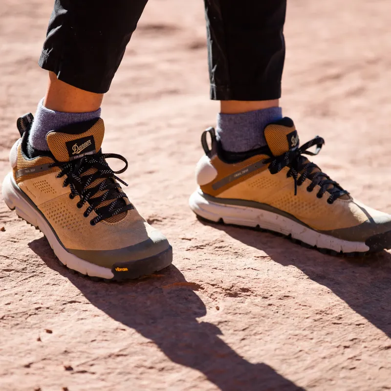 Danner Trail 2650 GTX Women's in Prairie Sand/Gray-6