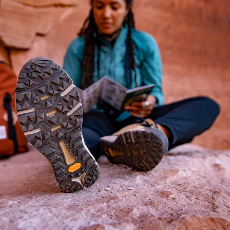 Danner Trail 2650 GTX Women's in Prairie Sand/Gray-7