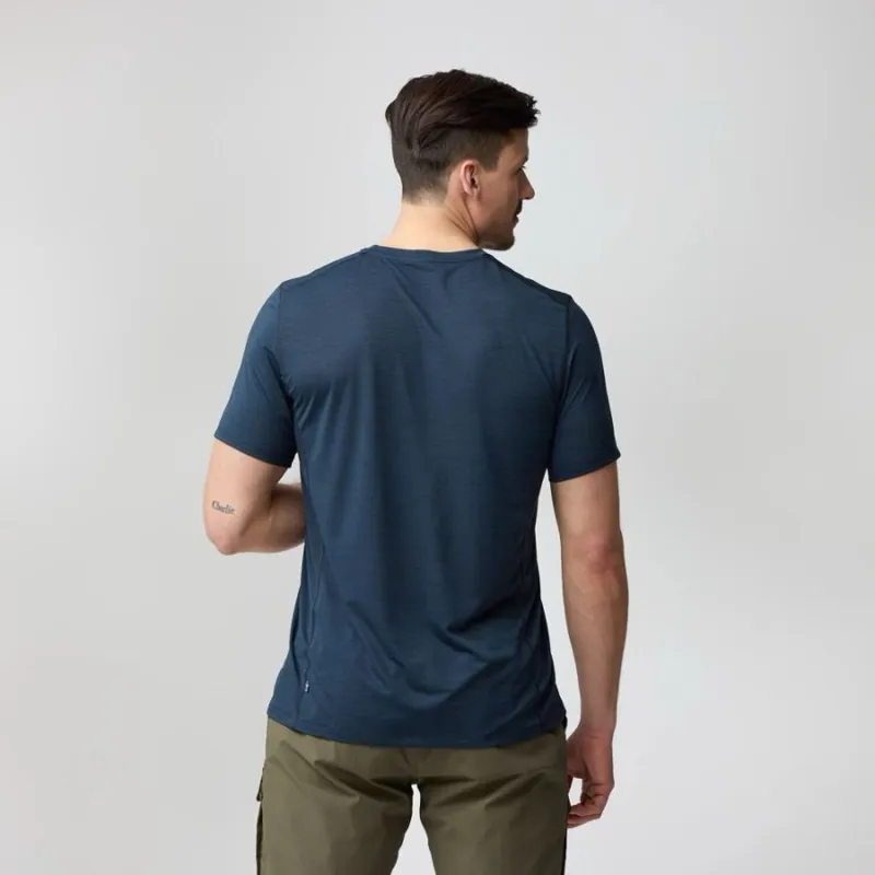 Fjallraven Abisko Lite SS Shirt in Dark Navy-4