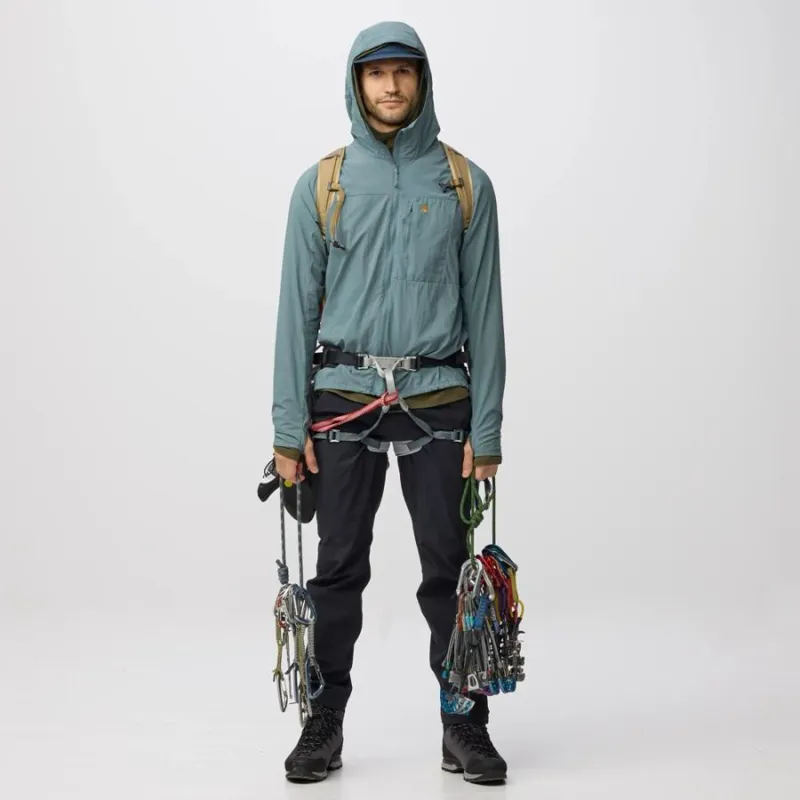 Fjallraven Bergtagen Windshell Men's Jacket in Black-12