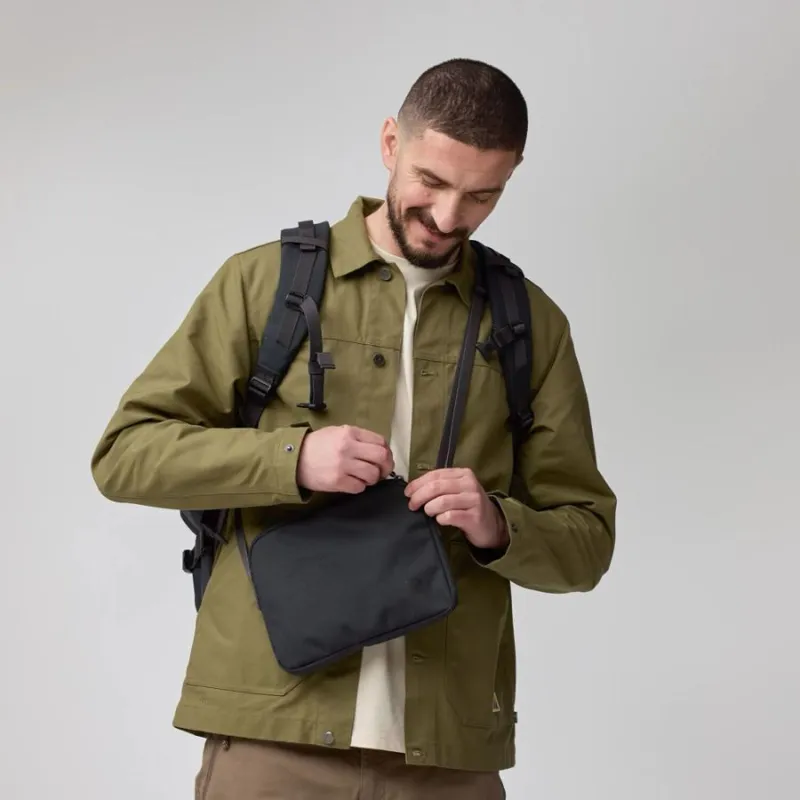 Fjallraven Farden Carry-On Pack in Coal Black-10