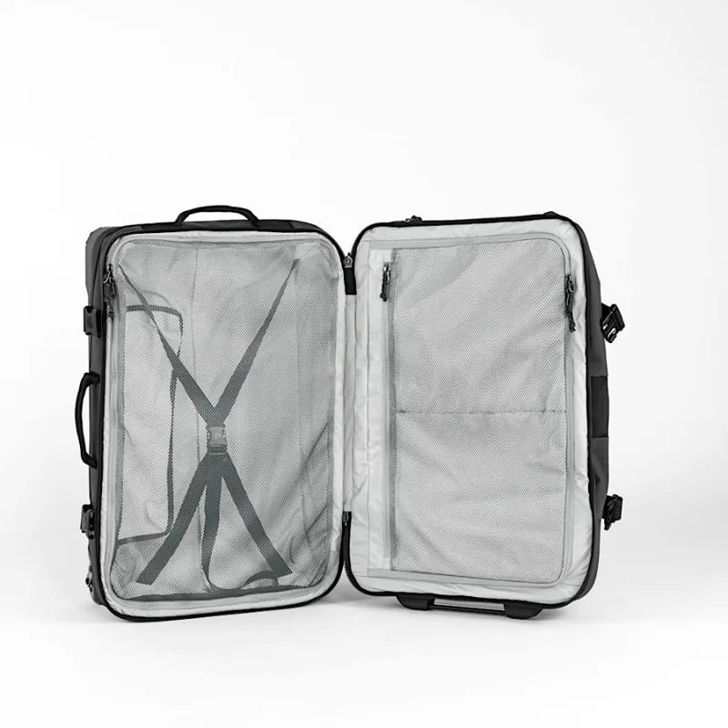 Fjallraven Farden Roller 75 in Coal Black-3