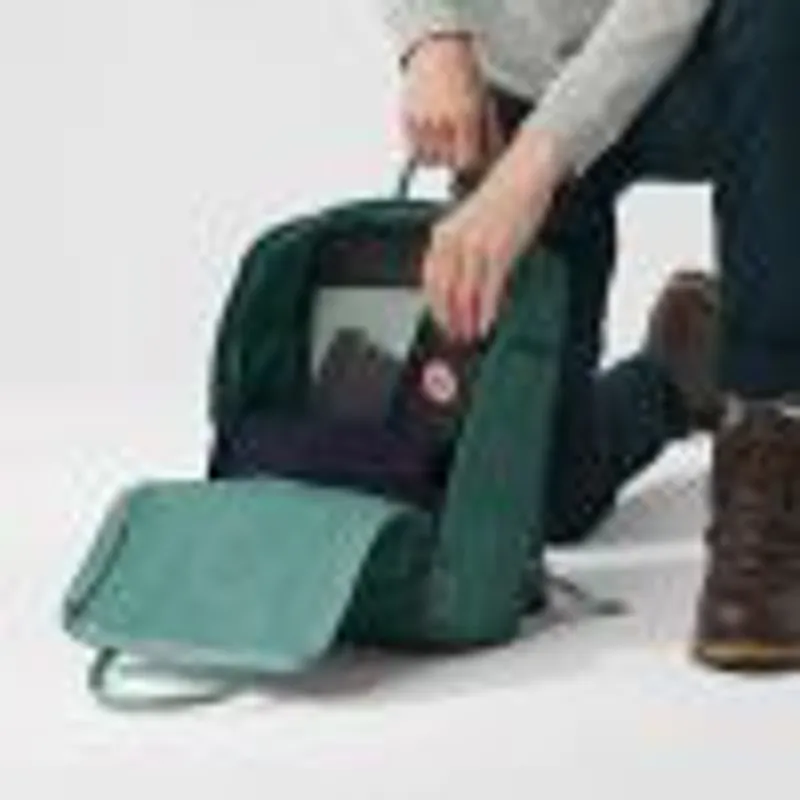 Fjallraven Kanken Backpack in Fossil-5