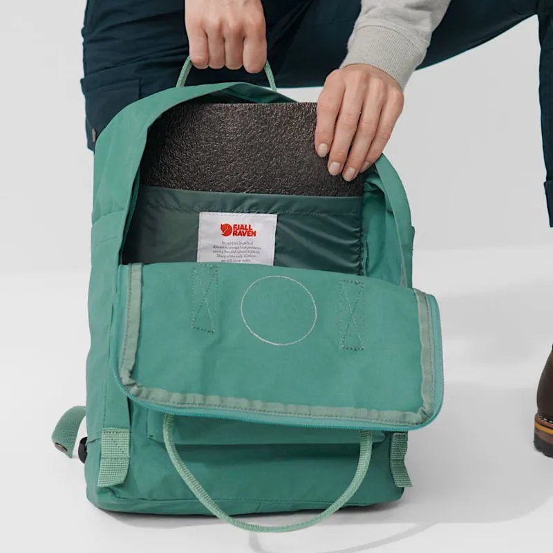 Fjallraven Kanken Backpack in Navy-11