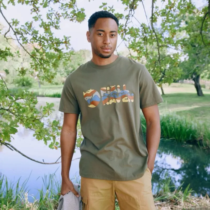 Fjallraven Multicolor Logo Men's T-shirt in Black-6