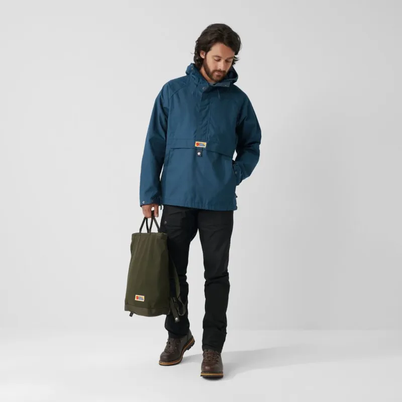 Fjallraven Vardag Anorak Men's in Dark Navy/Maroon-2