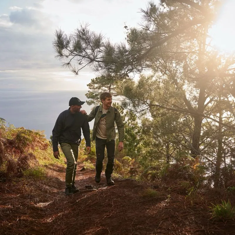 Fjallraven Vardag Men's Jacket in Dark Navy-4