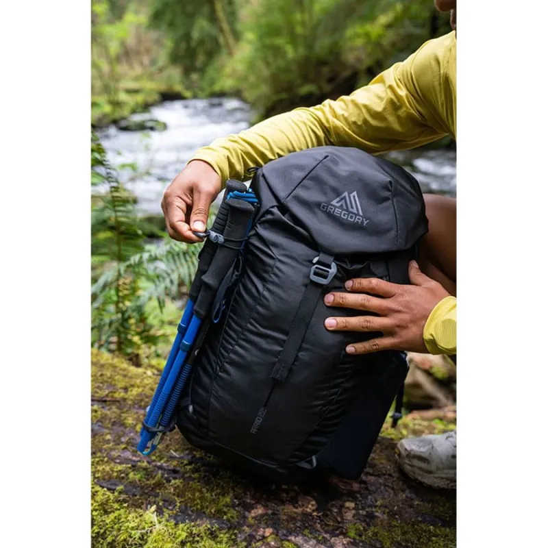 Gregory Arrio 22 Backpack in Shadow Pine Black-9