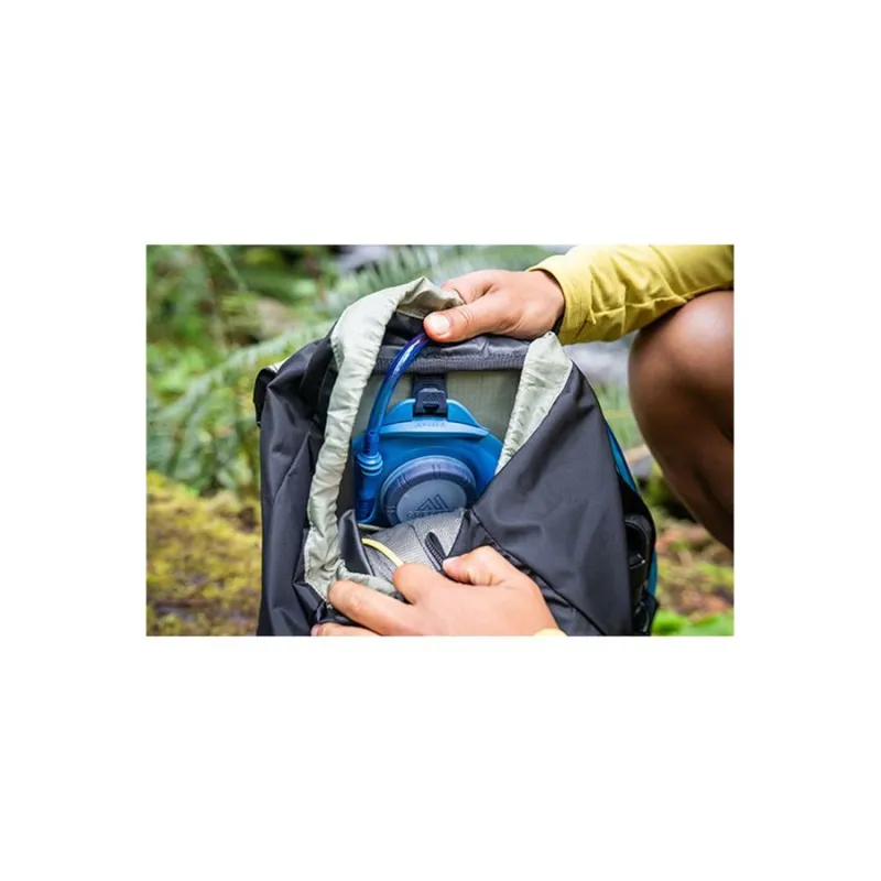 Gregory Arrio 22 Backpack in Shadow Pine Black-3