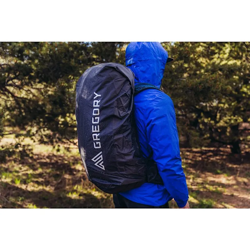 Gregory Focal 48 Backpack 48L in Ozone Black-11