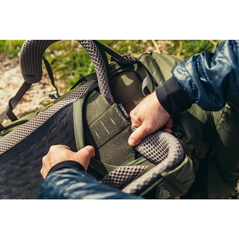Gregory Stout 70 Backpack 70L in Forest Black-3
