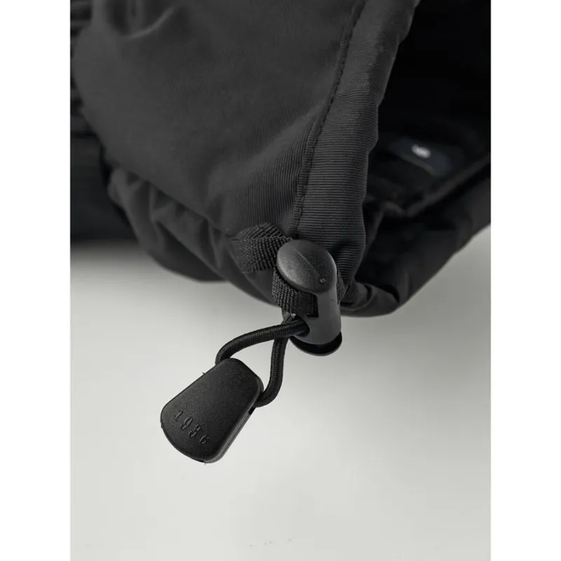 Hestra Gauntlet Sr. 3 Finger Glove in Black-4