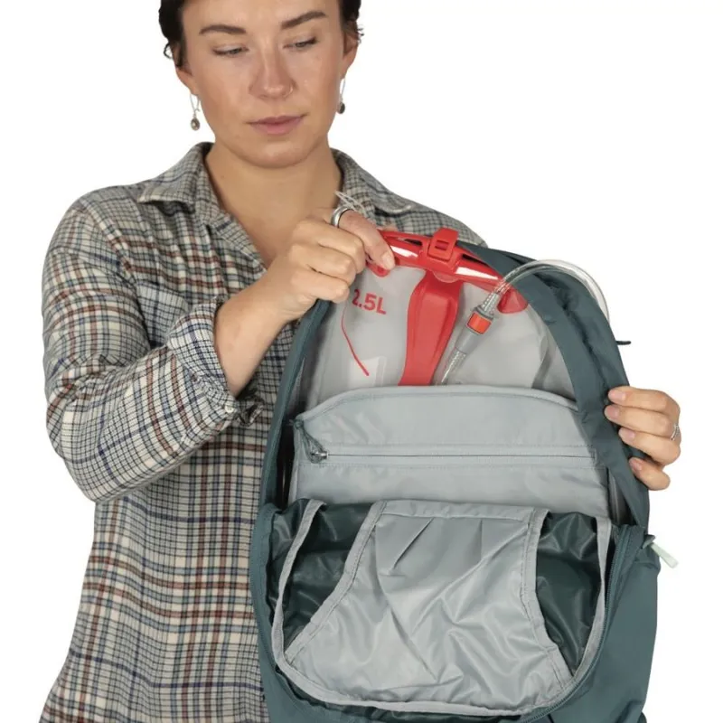 Osprey Fairview 70 Travel Pack 70L in Black-11