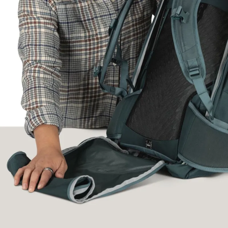 Osprey Fairview 70 Travel Pack 70L in Black-9