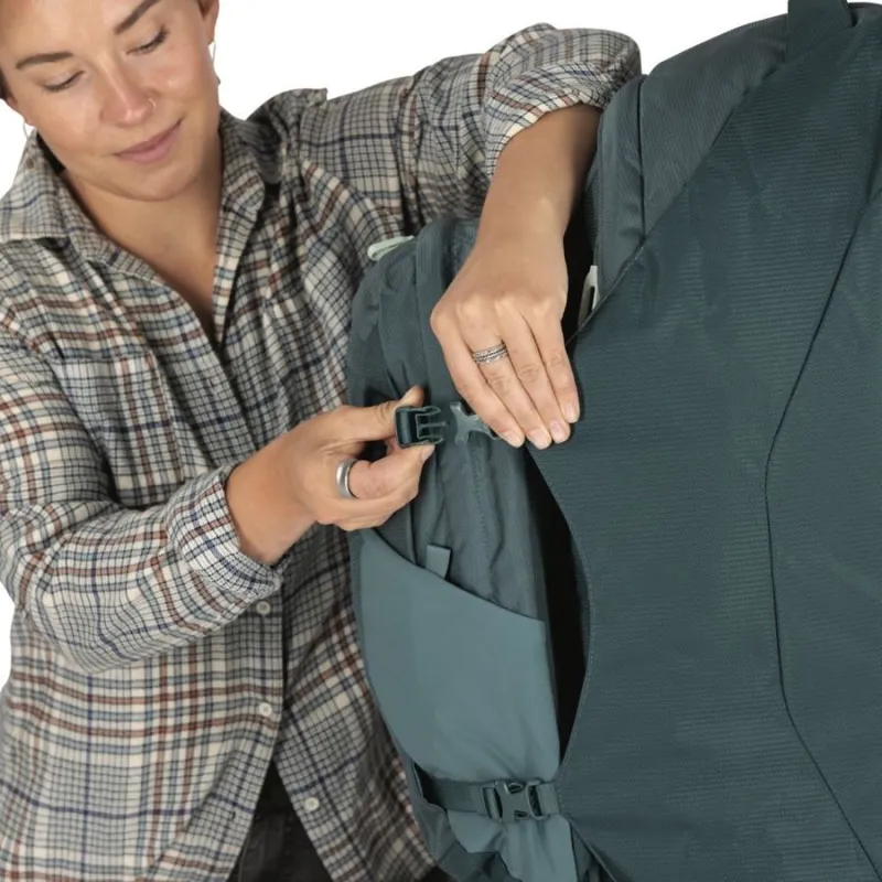 Osprey Fairview 70 Travel Pack 70L in Black-10