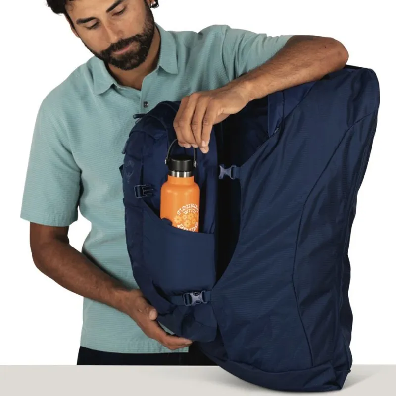 Osprey Farpoint 70 Travel Pack in Black-8