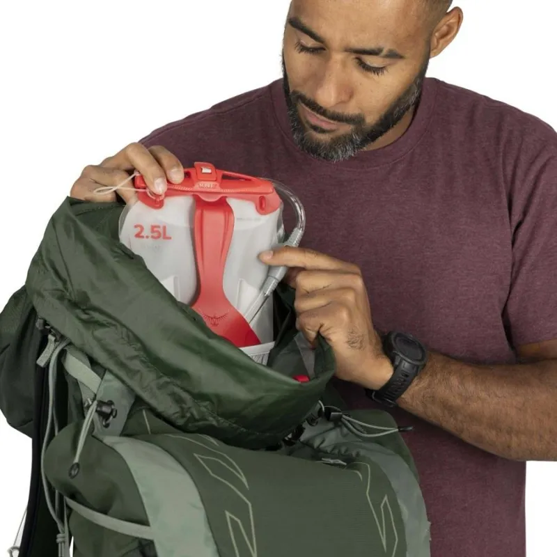 Osprey Talon 33 Backpack in Black/Coal Grey-7