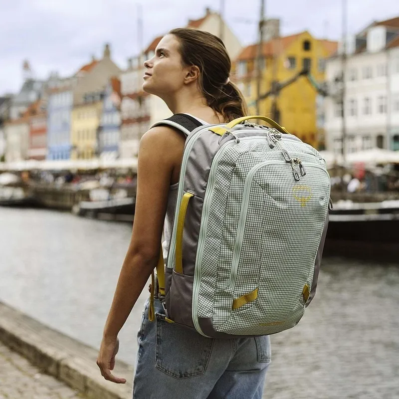 Osprey Transporter Travel Pack 36 in Raven Black-12