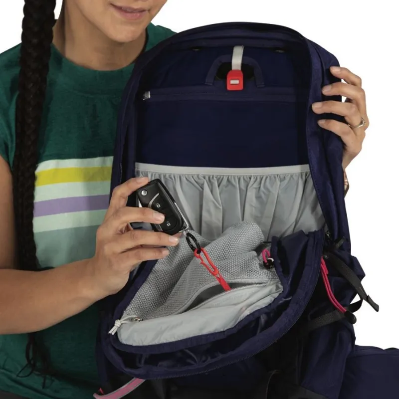 Osprey Women's Tempest 11 Backpack in Deep Fig-5