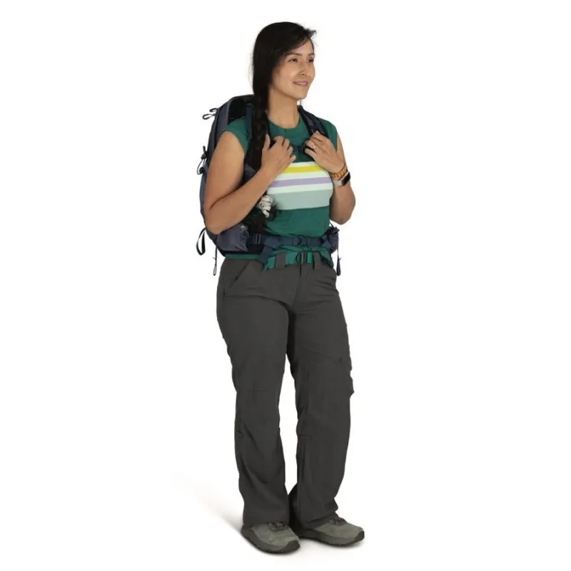 Osprey Women's Tempest 22 in Anchor Blue-4