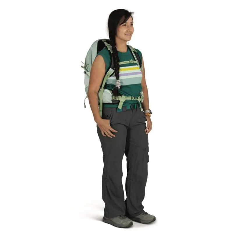 Osprey Women's Tempest 22 in Frosty Mint Green-4