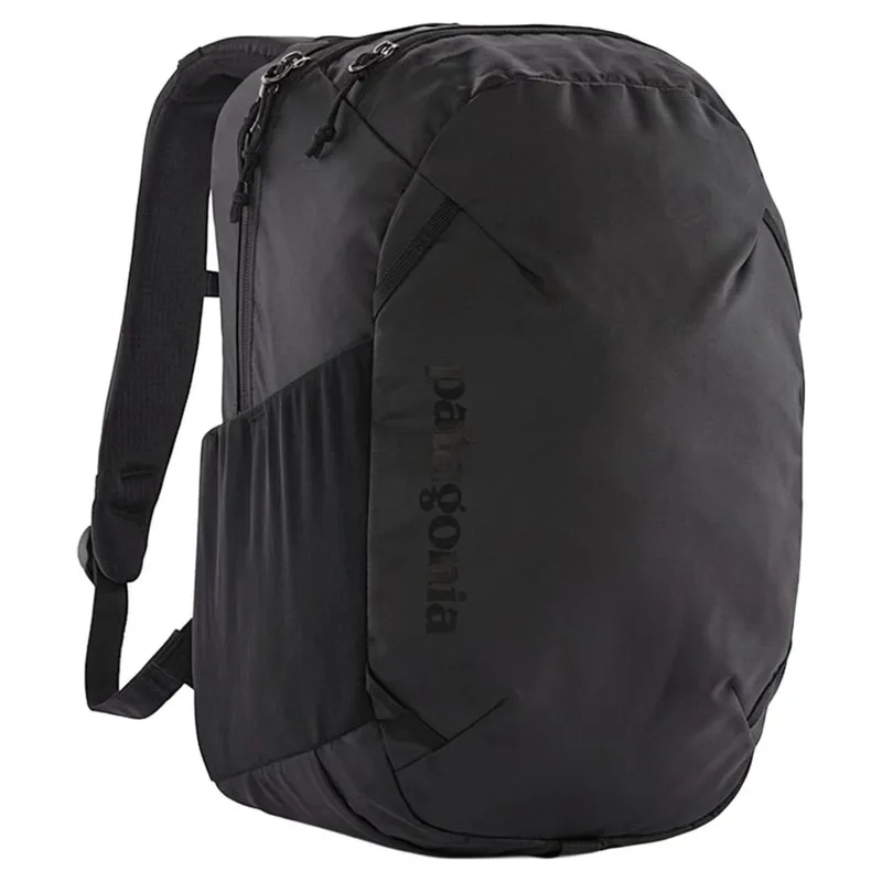 Patagonia Atom Day Pack 24L in Black