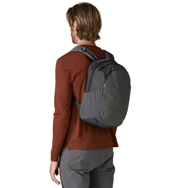 Patagonia Atom Day Pack 24L in Smolder Blue-1