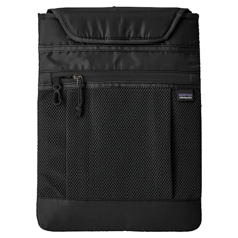 Patagonia Atom Tote Pack 20L in Black-4