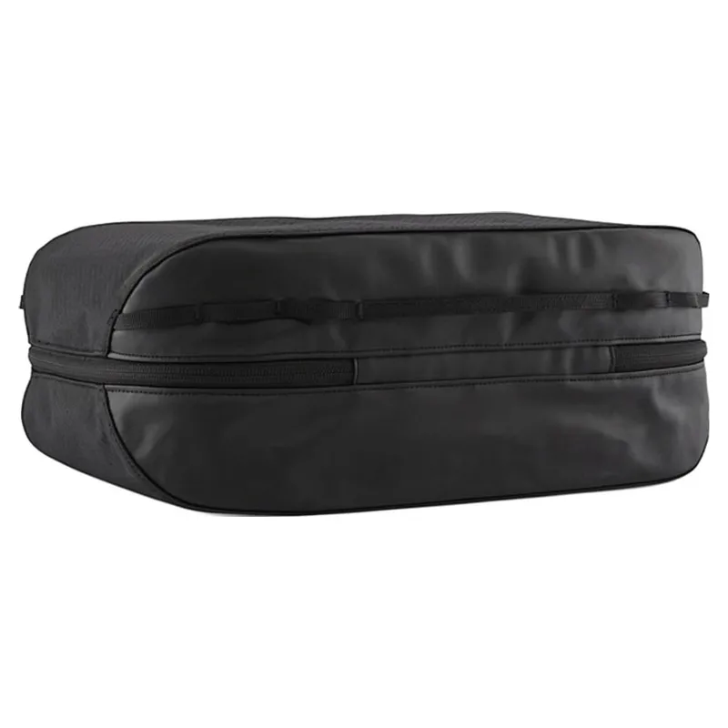 Patagonia Black Hole Cube 14L in Black-1
