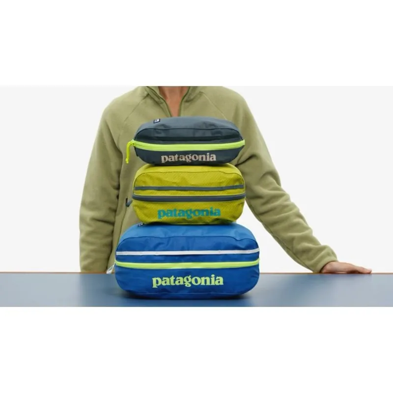 Patagonia Black Hole Cube 3L in Birch White-2