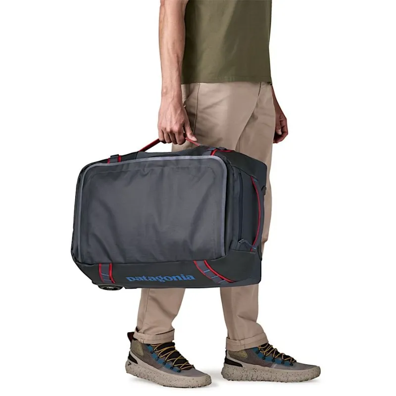 Patagonia Black Hole Wheeled Duffel Bag 40L Smolder Blue/Amanita Red-5