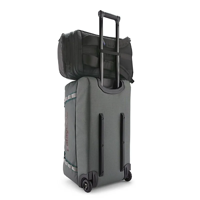 Patagonia Black Hole Pack 32L in Black w/Black-4