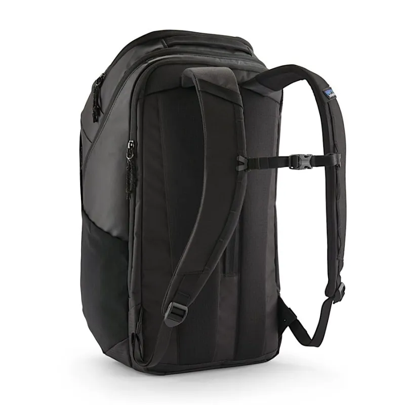 Patagonia Black Hole Pack 32L in Black w/Black-1