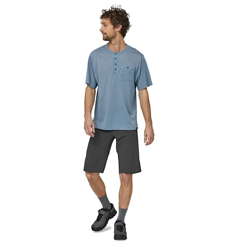 Patagonia Dirt Roamer Men's Bike Shorts in Borealis Green-3