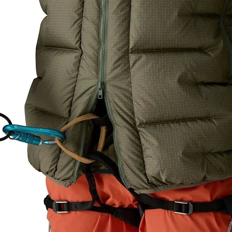 Patagonia Durable Down Parka Men's in Basin Green-8