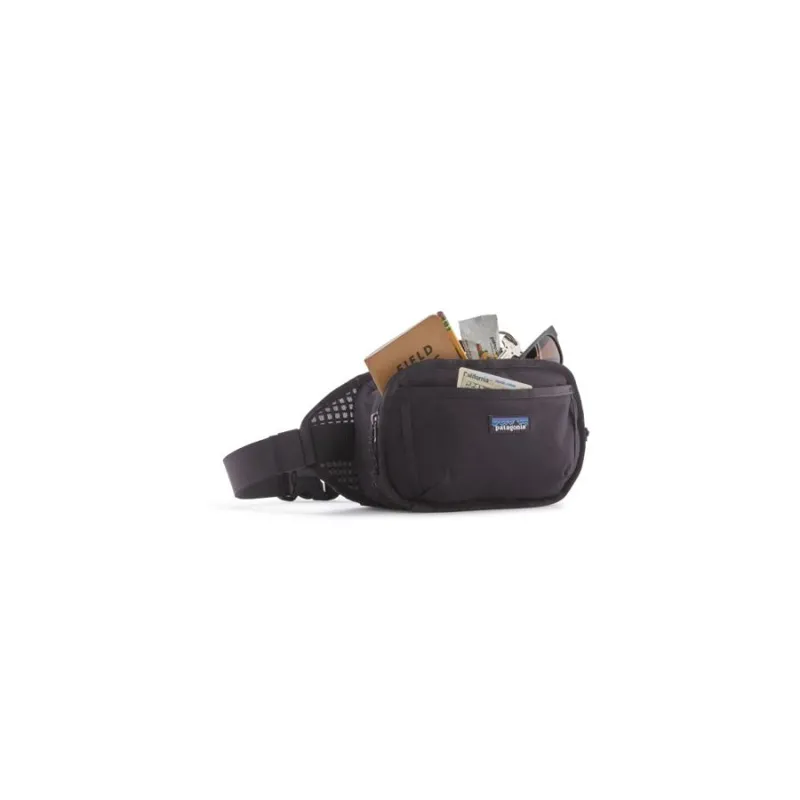 Patagonia Fieldsmith Hip Pack 5L in Black-5