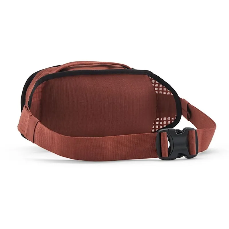 Patagonia Fieldsmith Hip Pack 5L in Dried Vanilla-1