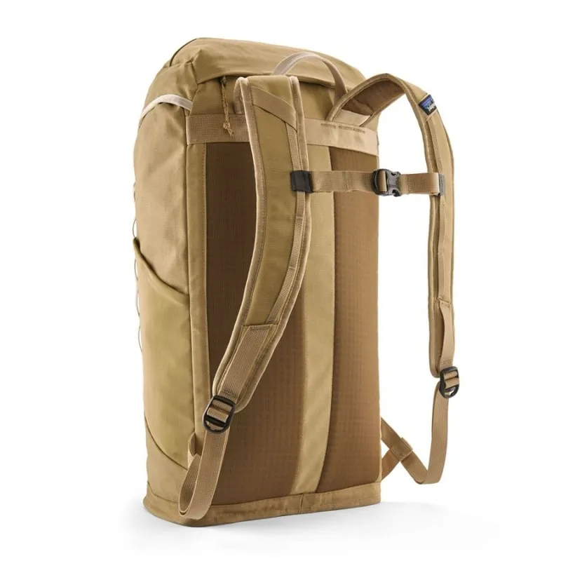 Patagonia Fieldsmith Lid Pack 28L in Classic Tan-1