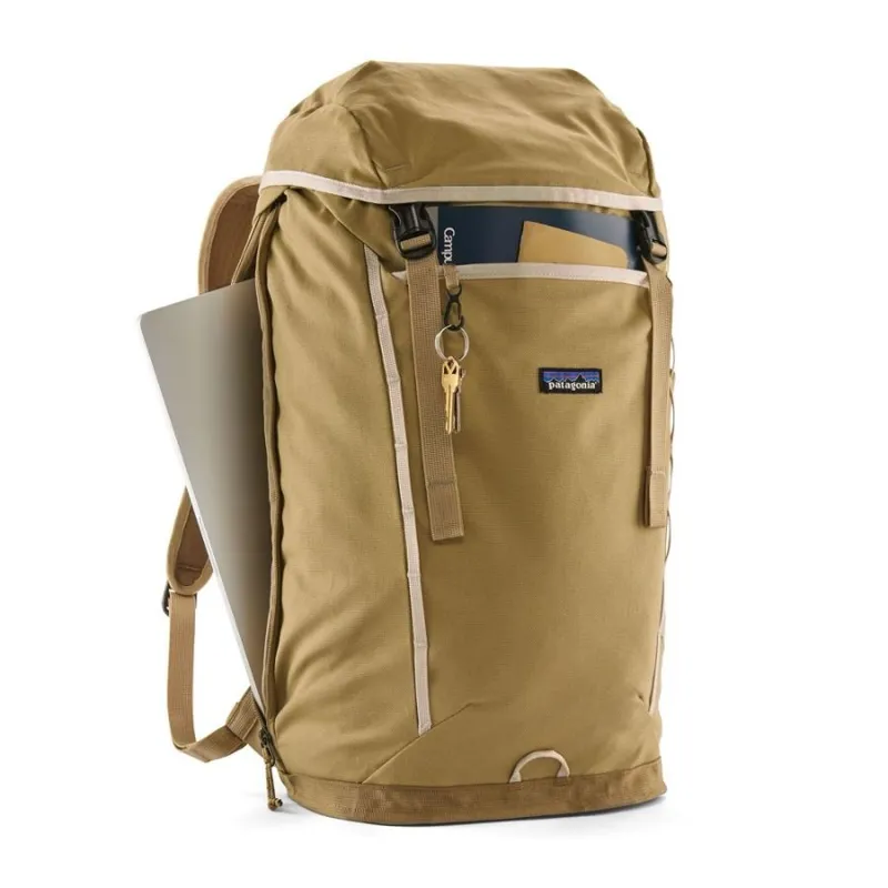 Patagonia Fieldsmith Lid Pack 28L in Classic Tan-4
