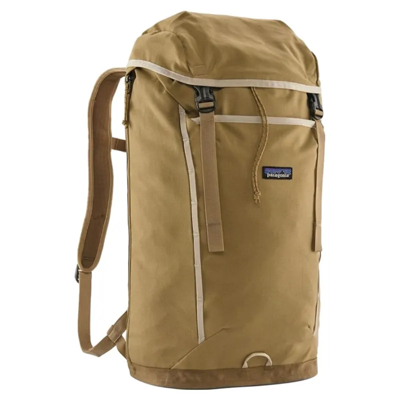 Patagonia Fieldsmith Lid Pack 28L in Classic Tan