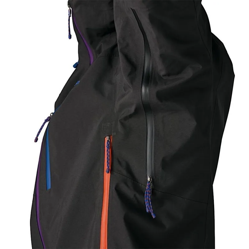 Patagonia Pluma PRO Men's Gore-Tex Pro Jacket in Amanita Red-8
