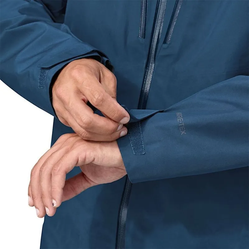 Patagonia Triolet Men's Gore-Tex Jacket in Clement Blue-8