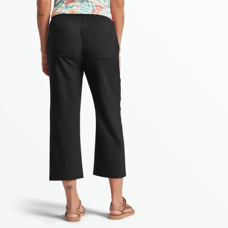 Sherpa Sajilo Women's Capri in Black-2